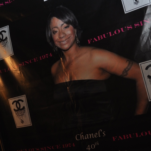 Meet your Posher, Chanel - Picture 1 of 1